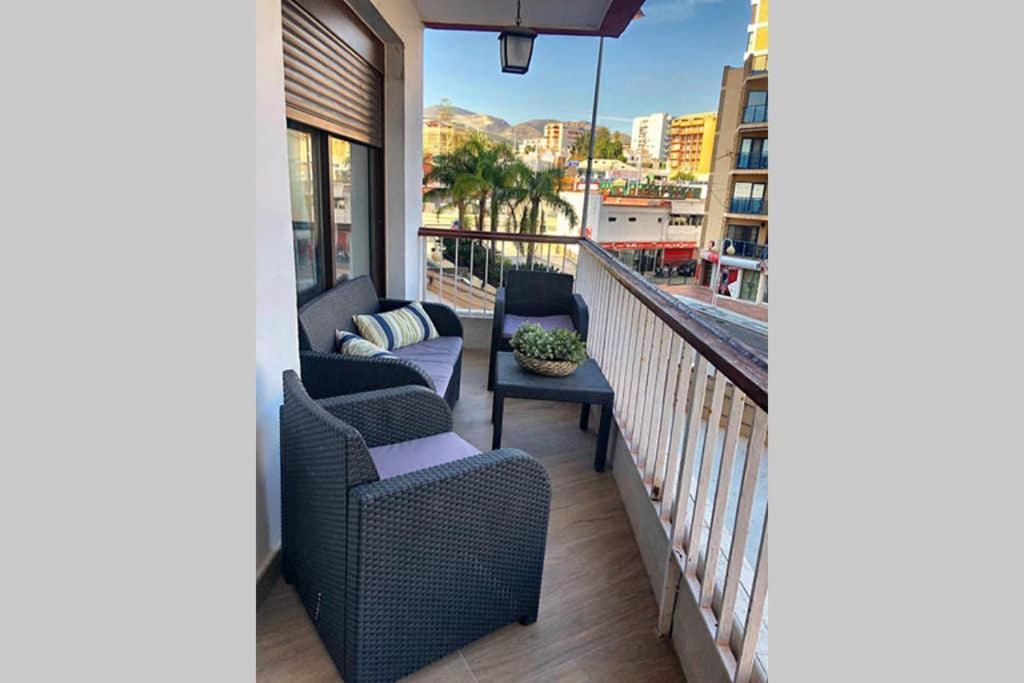 Coqueto Apartamento En Puerto Marina Con Piscina Benalmádena Exterior photo