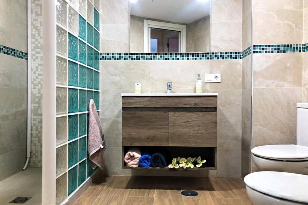 Coqueto Apartamento En Puerto Marina Con Piscina Benalmádena Exterior photo
